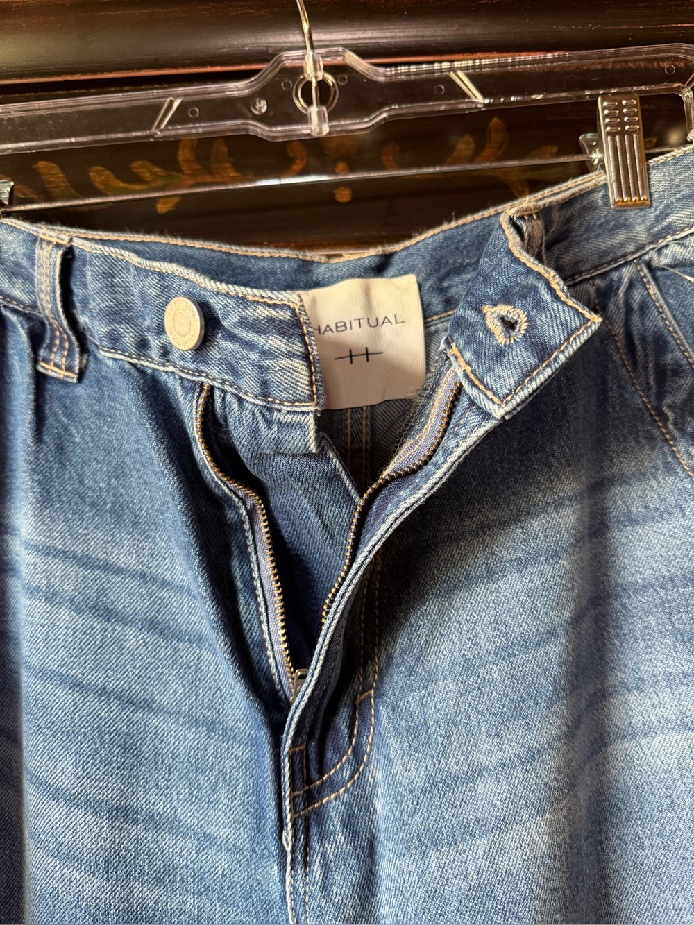 Habitual Women's Wide Leg Jeans - Picture 5 of 9